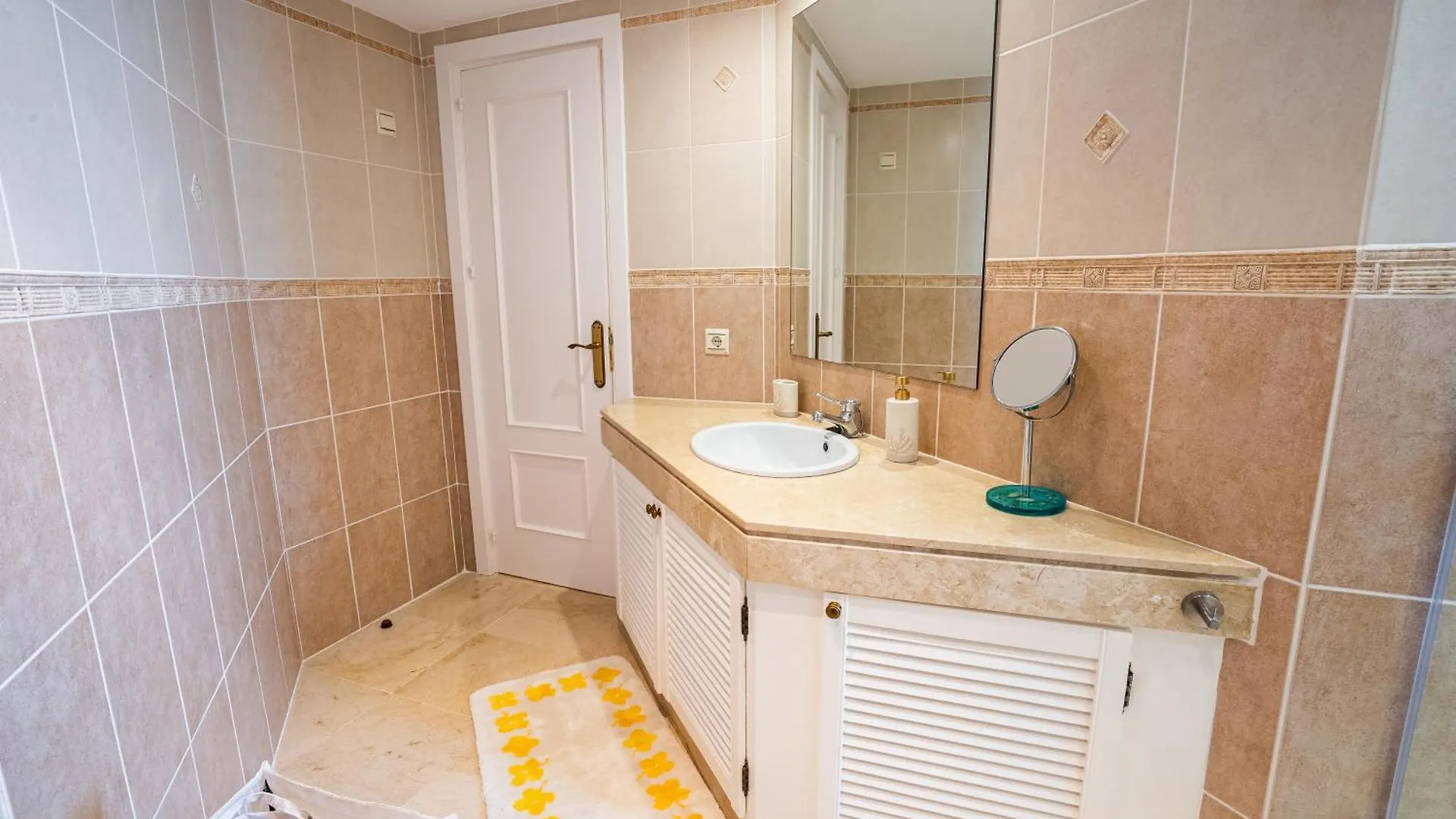 Brisa Marina Al Lado Del Mar Cerca De Estepona Bahia de Casares Vakantiehuis